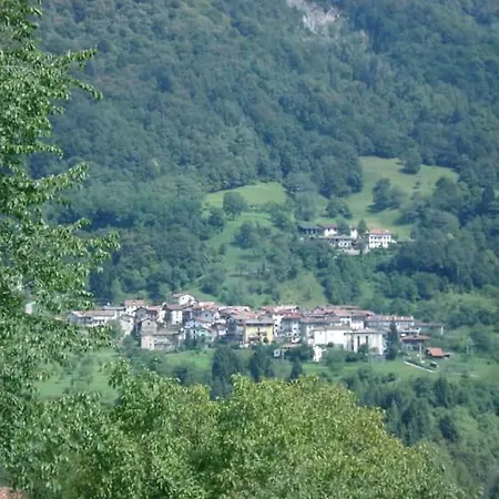 Sot I Cres Borgo Oltris Alloggio in famiglia Ampezzo